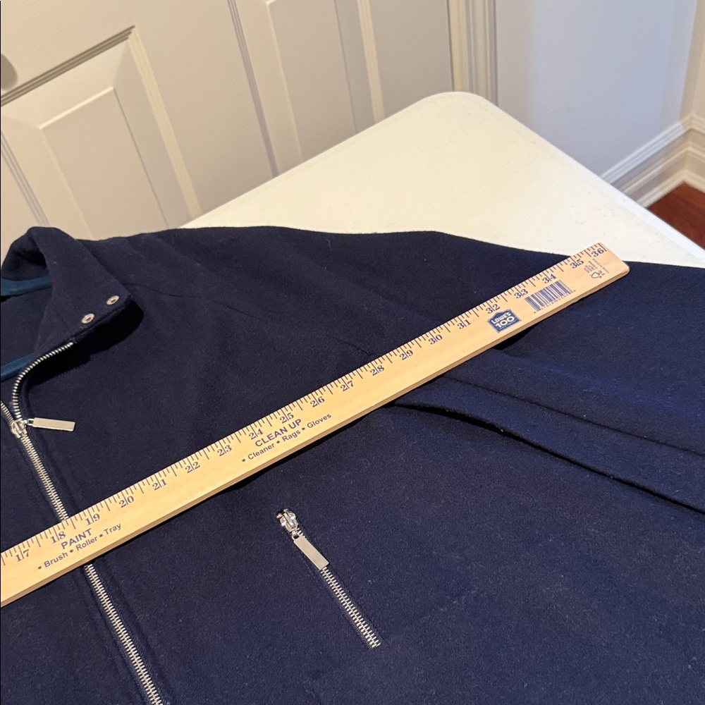 Wool Blend Navy Blue Cape with Zipper and Pockets Autumn Ready Preppy Warm Large - Picture 10 of 11